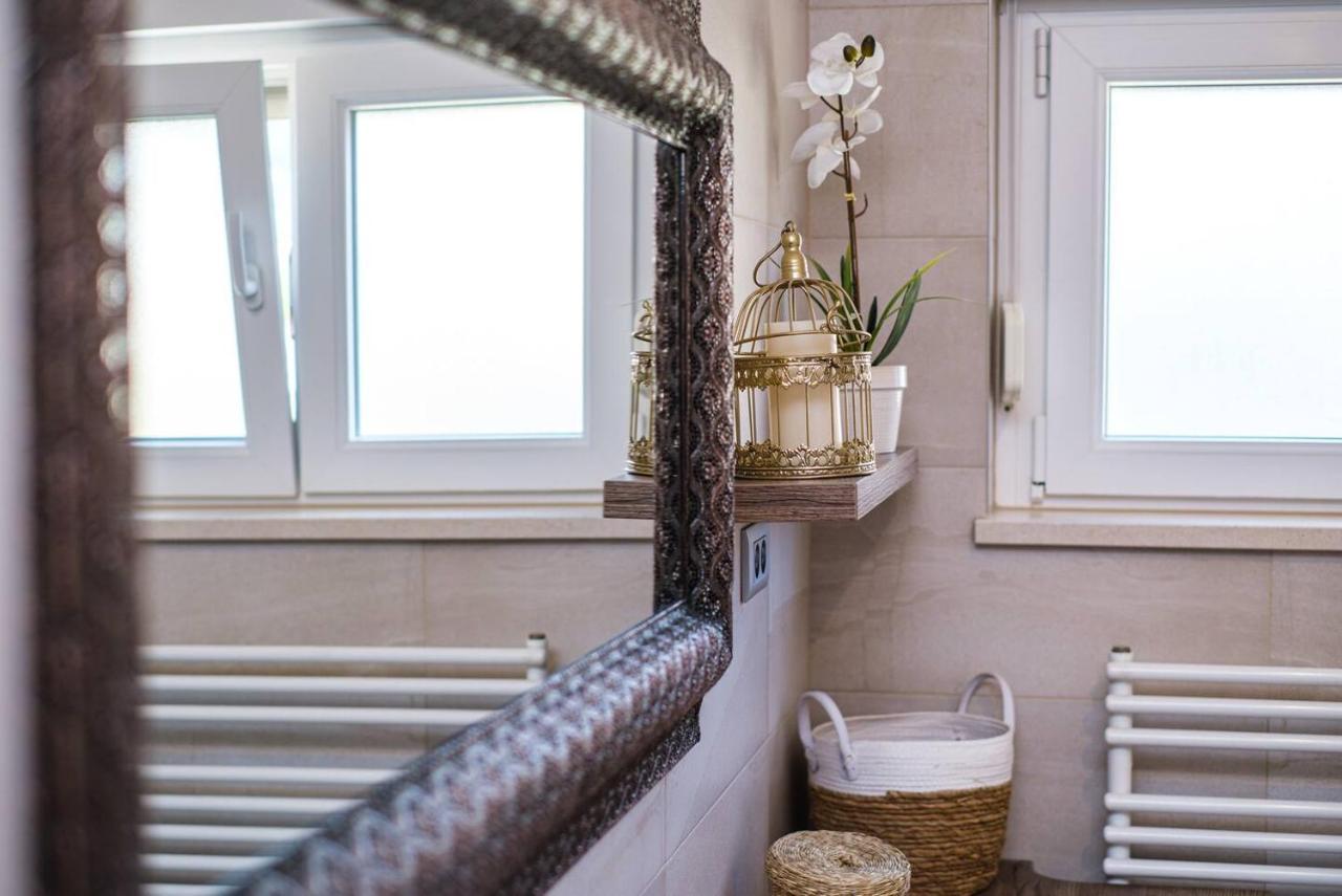 Villa Barbara Kaštela エクステリア 写真